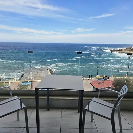 Apartment Sea View On Promenade Sliema