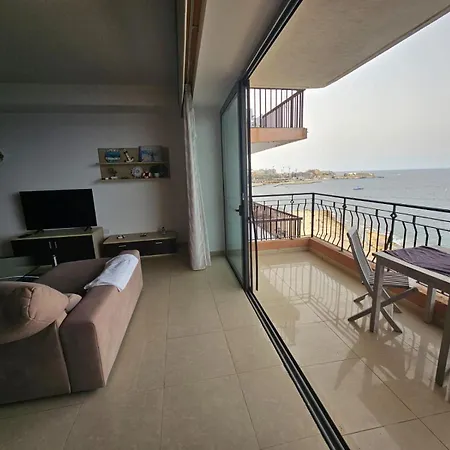 Apartment Sea View On Promenade